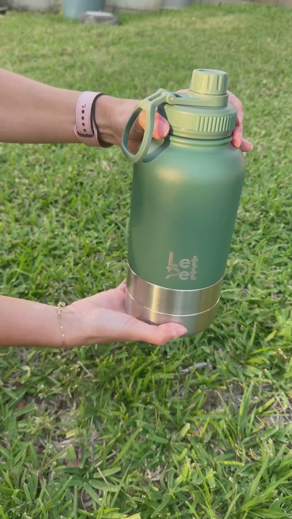 3-in-1 Stainless Steel Dog Bottle with Double Insulated Compartments - Customise it with a Pet Name Option